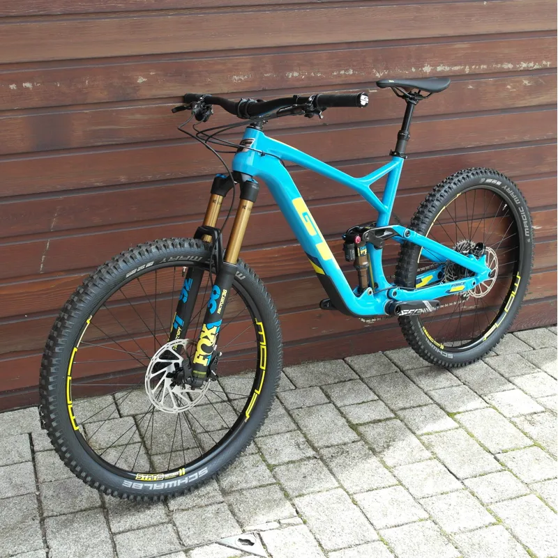 GT Bikes Force Carbon Pro Cyan Full Suspension mtb-5