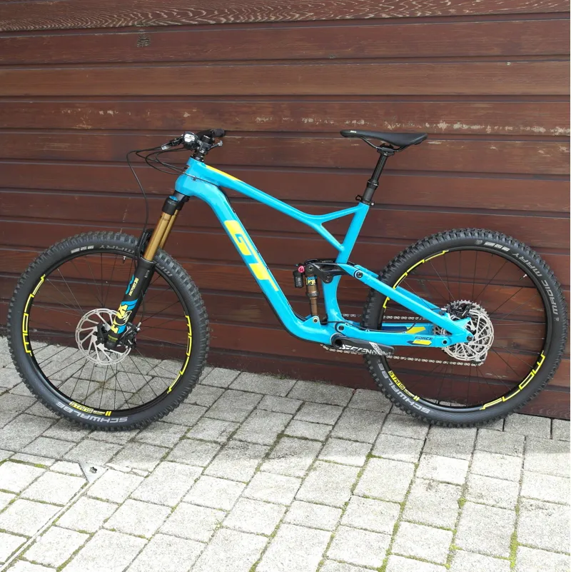GT Bikes Force Carbon Pro Cyan Full Suspension mtb-7