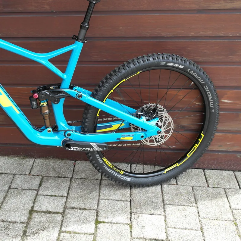 GT Bikes Force Carbon Pro Cyan Full Suspension mtb-8