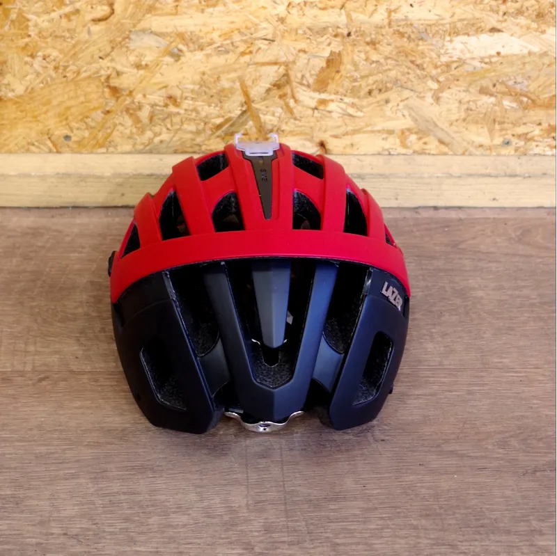 Lazer Revolution Matt Red MTB helmet-2