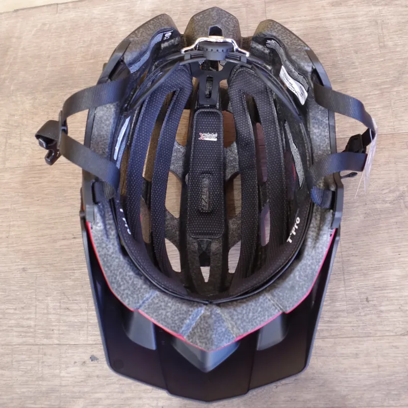 Lazer Revolution Matt Red MTB helmet-5