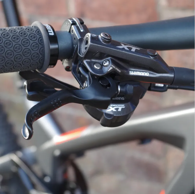 Custom Mount Vision Carbon Medium-3