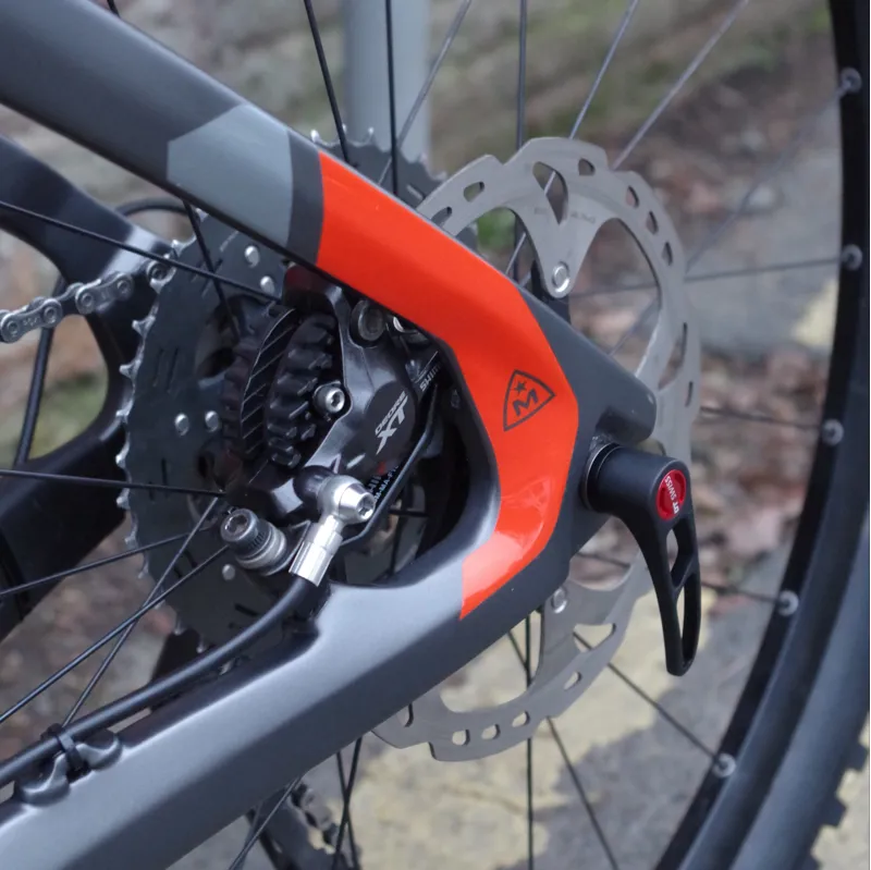 Custom Mount Vision Carbon Medium-12