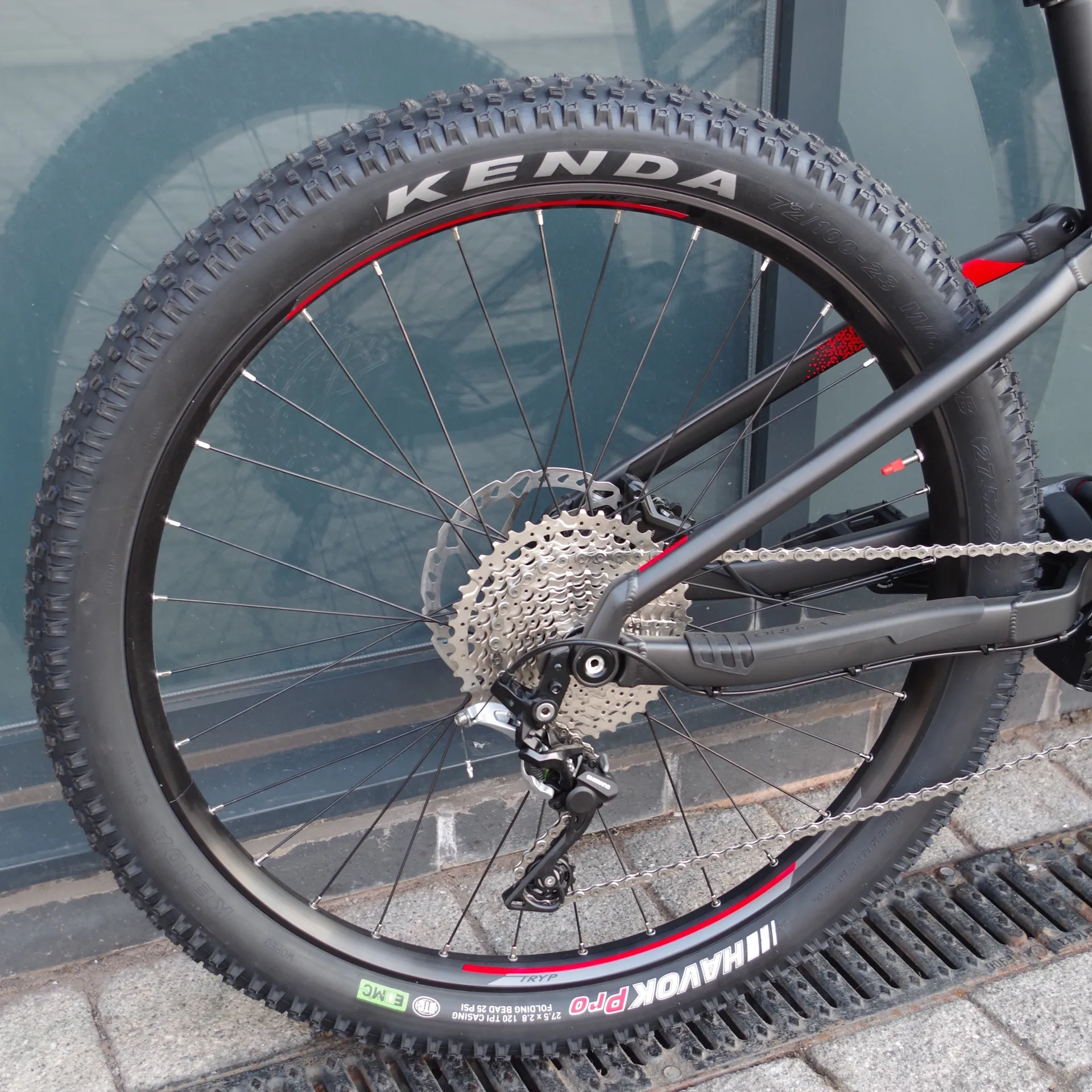 2018 Orbea Wild FS 30 27+ E8000 Electric Bike Blk Red