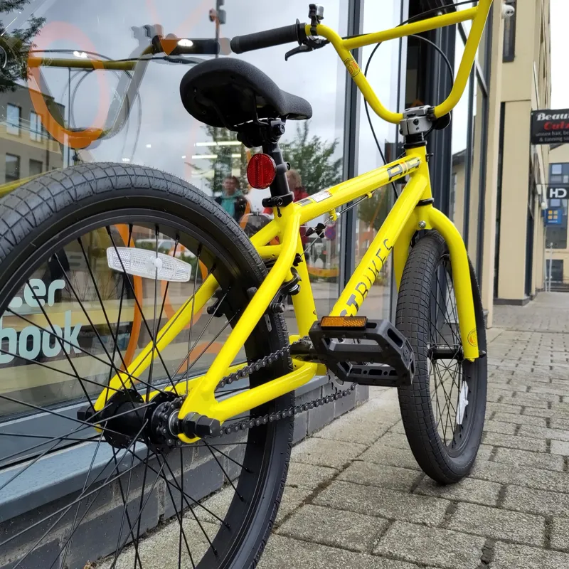 BMX JIWANG イエロー 20インチ GT ジーティー 2025年モデル MACH ONE EXPERT 20 マッハワン