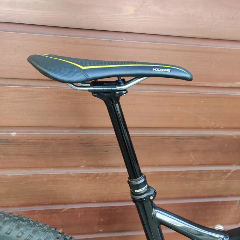 Pre Loved Saracen Kili Flyer Full Suspension Carbon MTB Black Silver 19inch Large -2