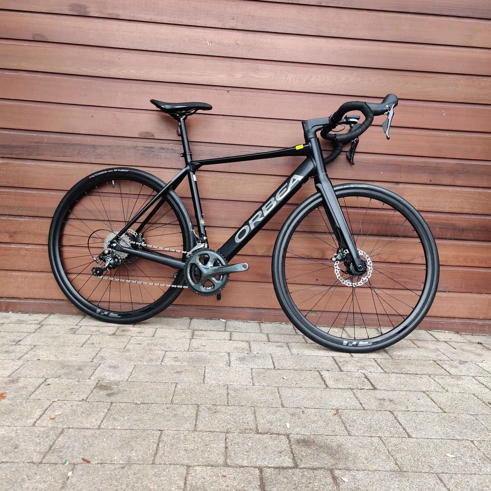 Orbea GAIN D40 Electric bicycle in Black Silver 2022 Medium