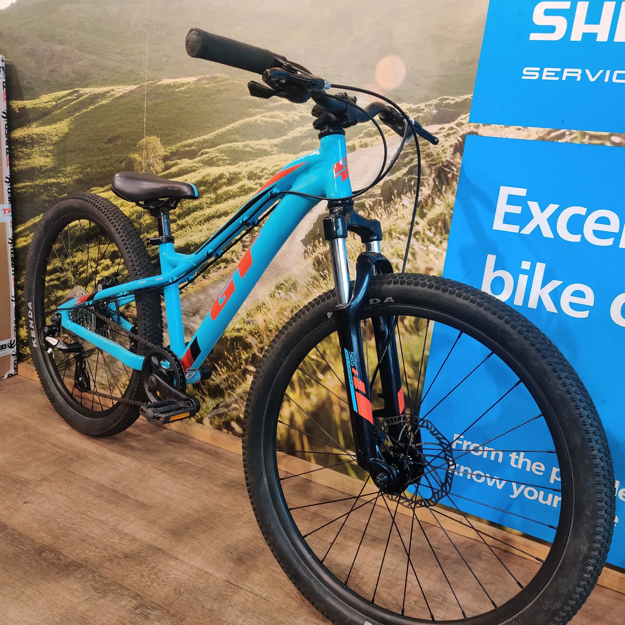 Preloved GT Stomper 24 inch Kids Bikes