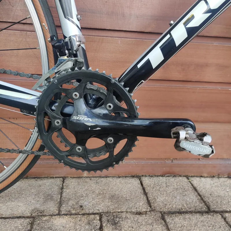 Preloved Trek Alpha 2.3 Aluminium Road Bike 54cm Black Silver-2