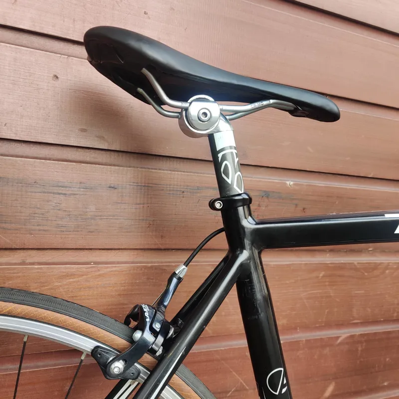 Preloved Trek Alpha 2.3 Aluminium Road Bike 54cm Black Silver-6