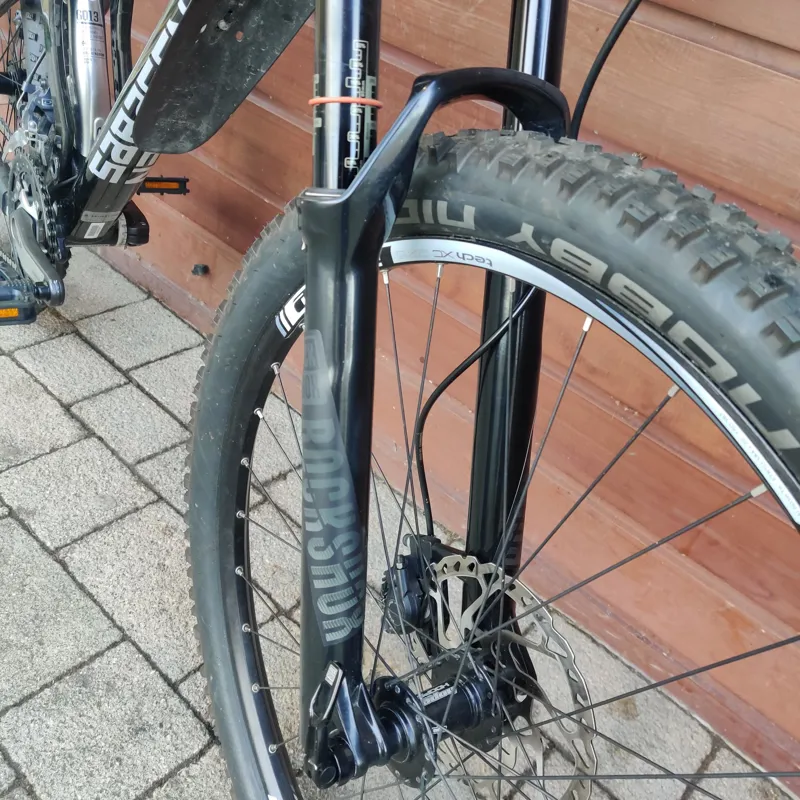 Pre Loved Saracen Kili Flyer Full Suspension Carbon MTB Black Silver 19inch Large -5