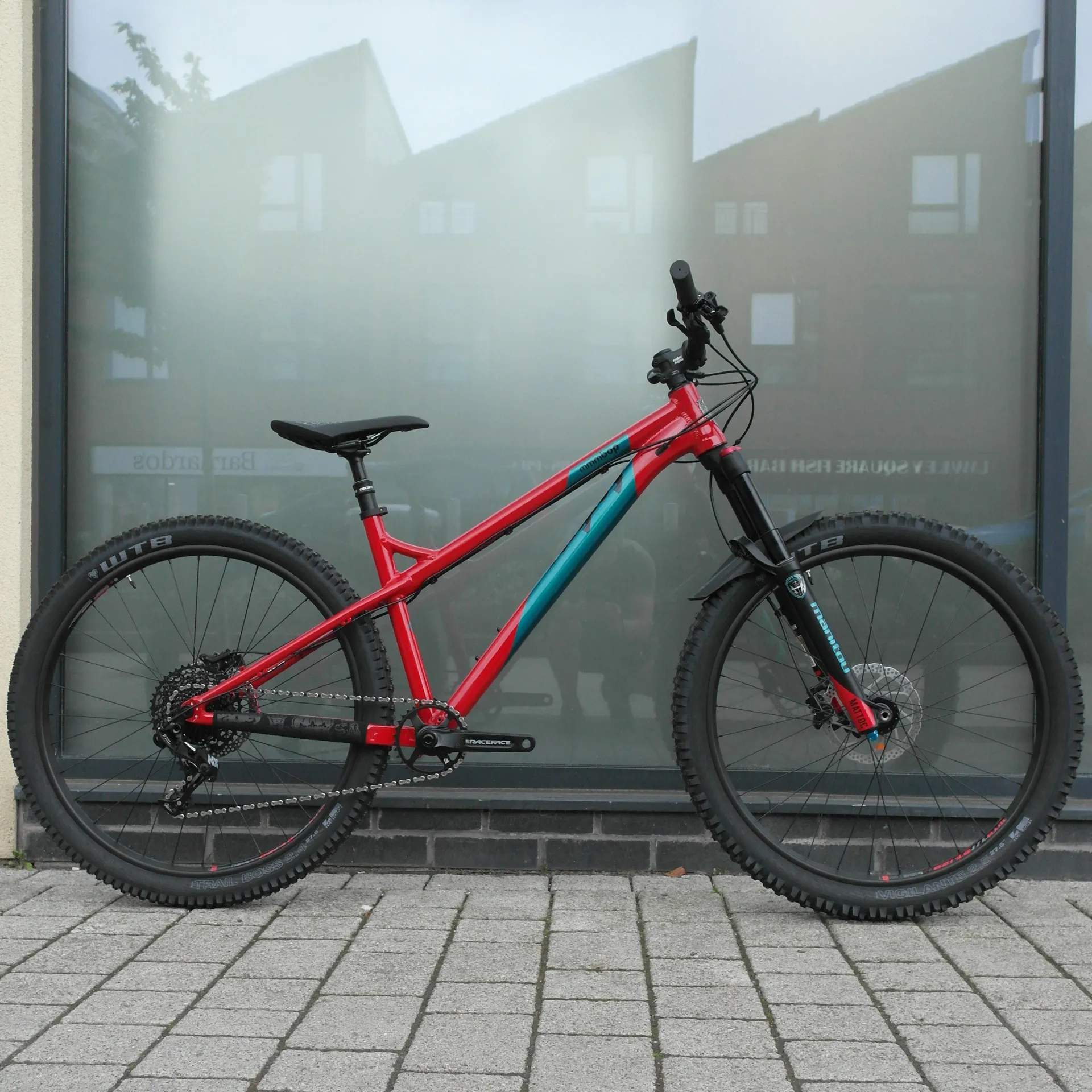 2019 Ragley Mmmbop Hardtail Gloss Burg-Blue Mountain Bike
