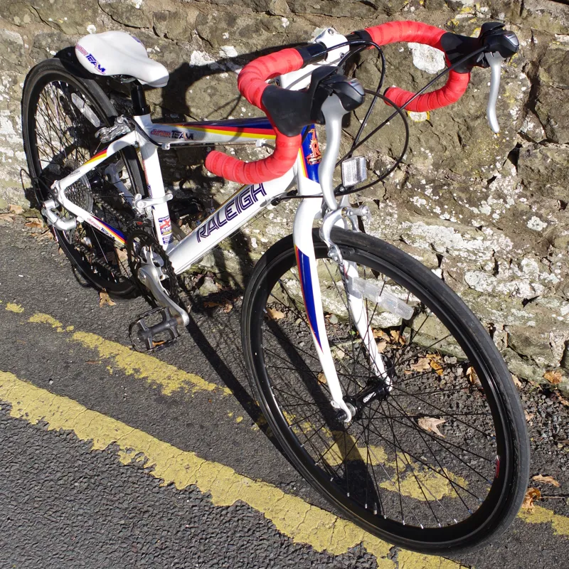 Raleigh Junior Team Sprint Pre Loved 24 inch