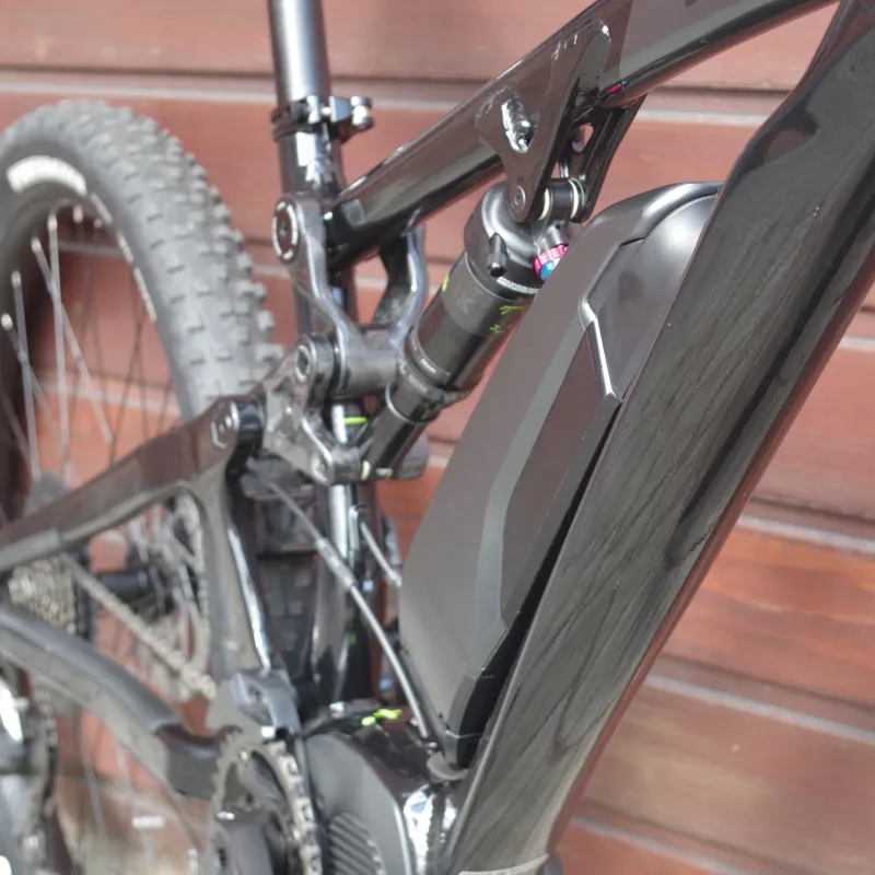 2018 Saracen Ariel E+ Medium Electric Mountain Bike-10