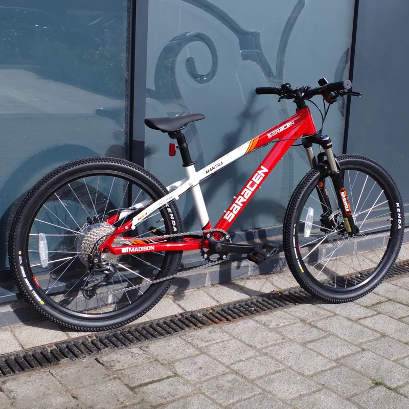 Saracen mantra on sale 2.4 weight