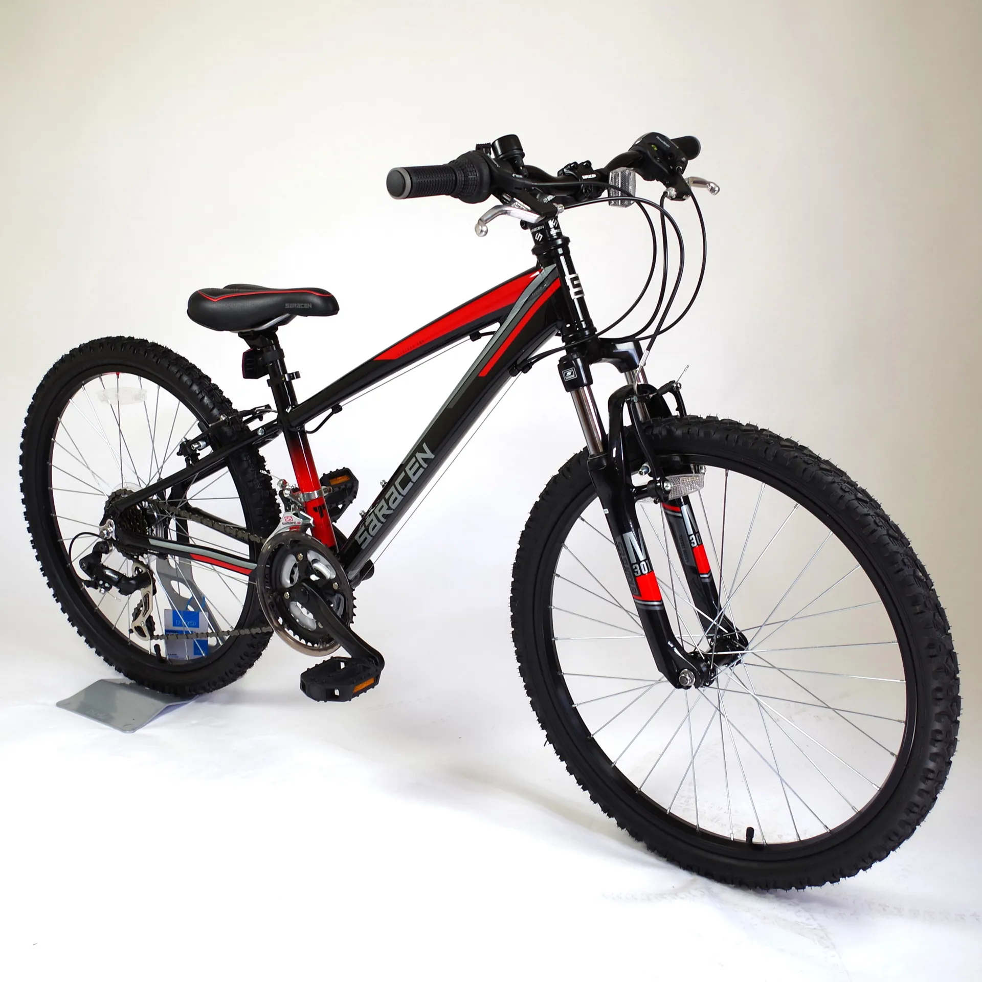 Bikes Saracen Trax 2015 Saracen Tufftrax Junior 24in MTB