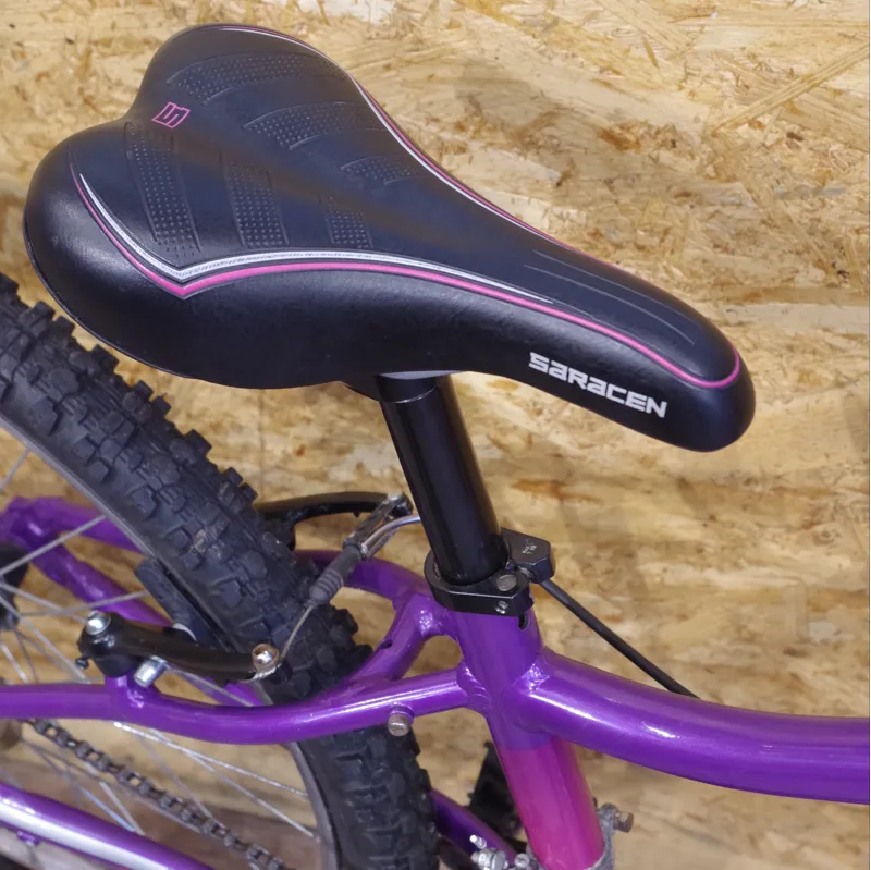 Pre Loved Saracen TuffTrax 24 inch wheels-6