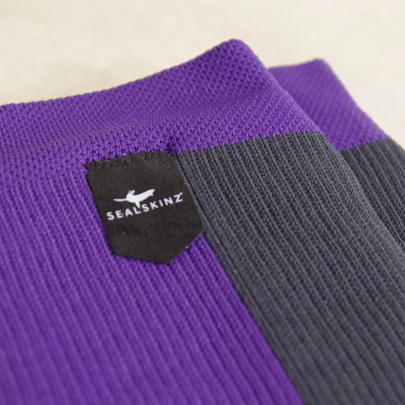 Sealskinz Hiking Mid Mid Grey/Purple Medium Waterproof socks-3