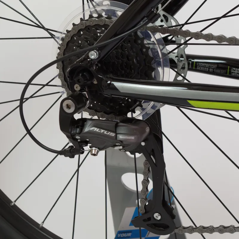 2015 Saracen Tufftrax Comp Disc 27.5 inch MTB-9