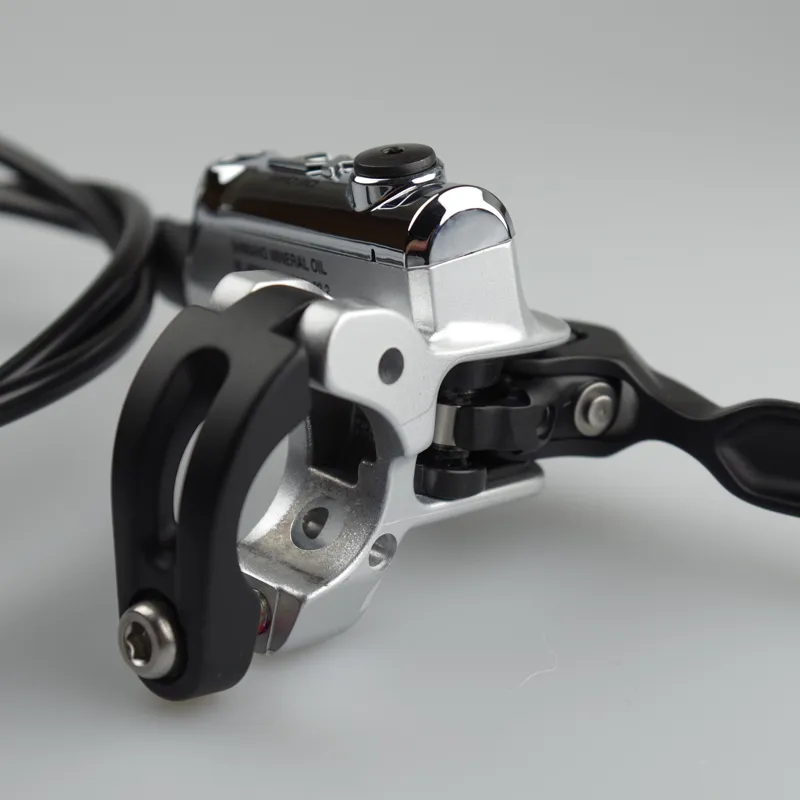 XT M785 Silver Bundle-4