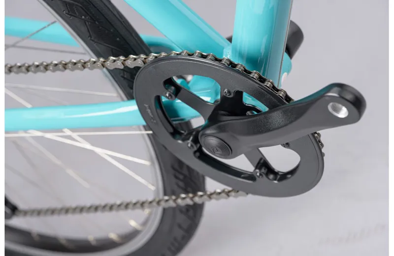 2021 Ridgeback Comet Open Frame Hybrid Bike in Green-10