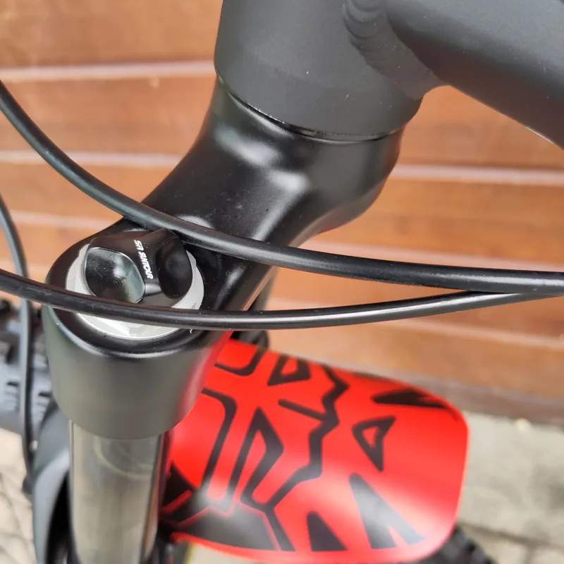 2023 Orbea Laufey Junior 27 H20 Aluminium Kids Mountain Bike Black-Red-7