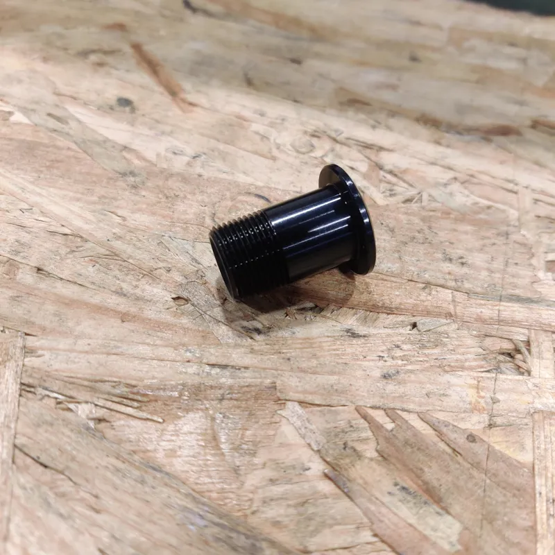 Transition TBC Seatstay Pivot Axle 15mm 20mm for Patrol and Spire 2021 Onwards-2