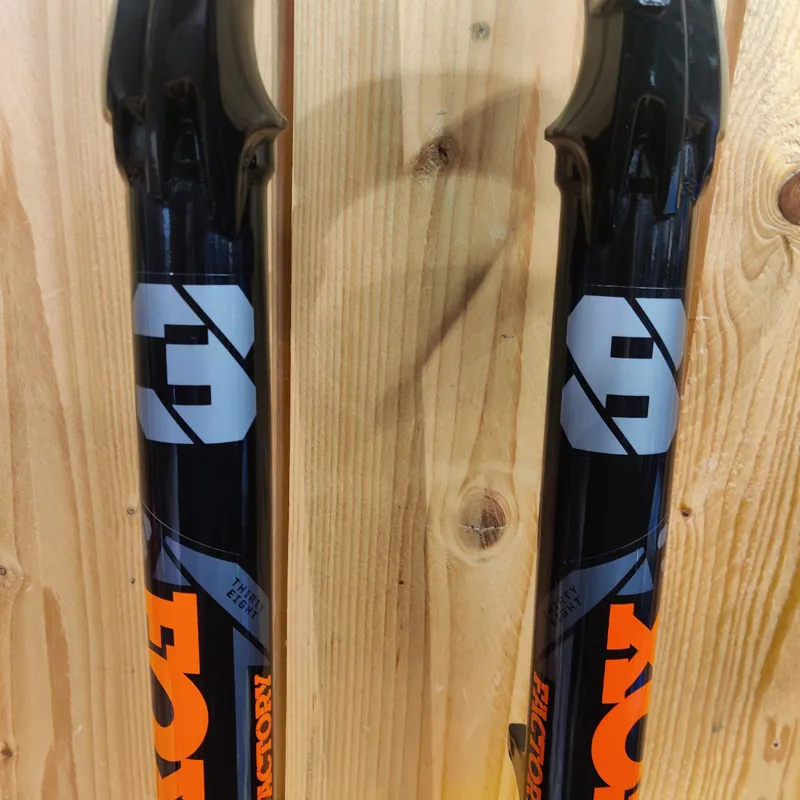 Fox 38 Float Factory GRIP2 Tapered Fork in Black-3