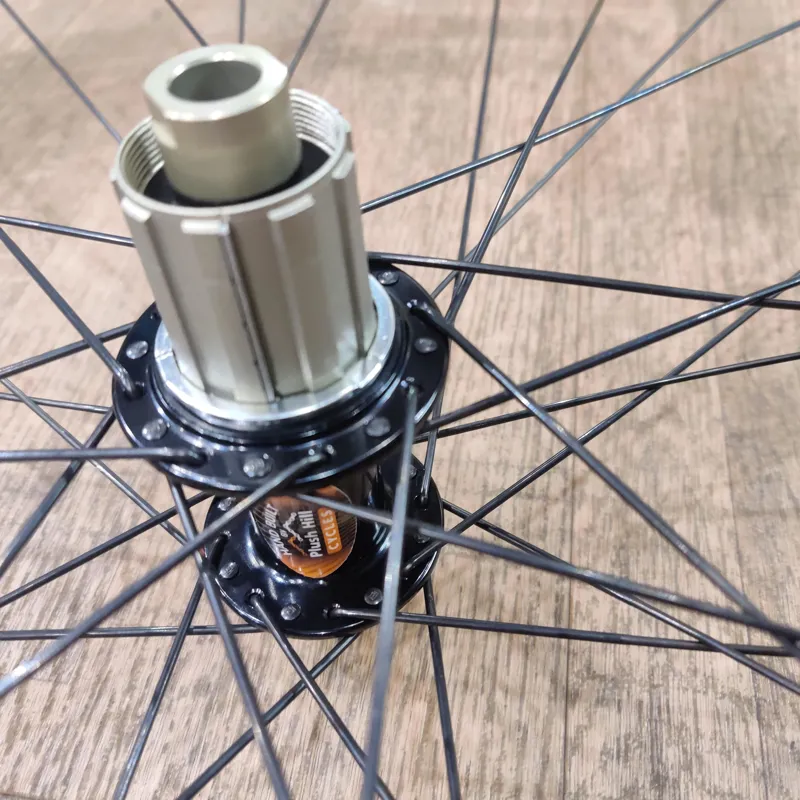 DT Swiss R460 on Bitex Hubs Handbuilt Road 700c Wheelset-2
