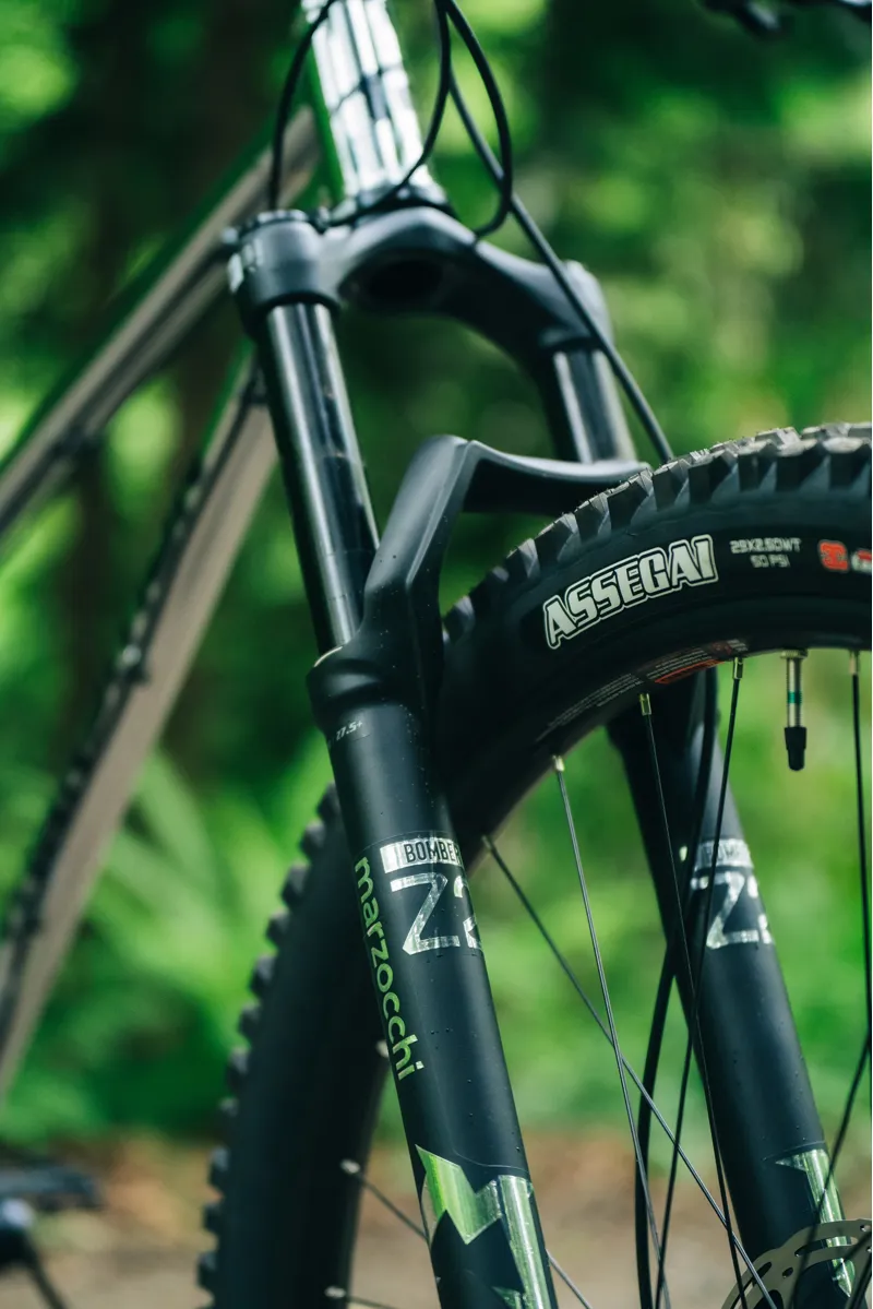 Transition TransAm Steel Hardtail MTB Complete Bike Chrome-5