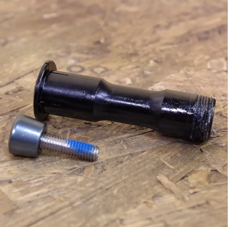 Transition Giddy Up Main Pivot v2-2