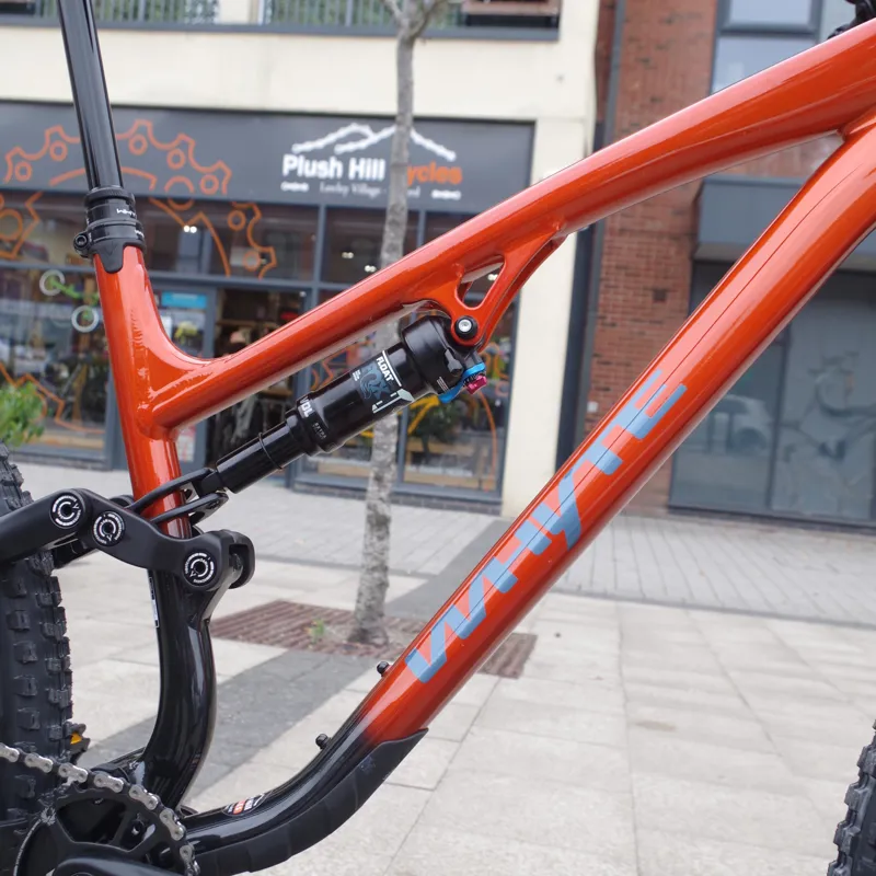 2026 Whyte T-140 RS Full Suspension Mountain Bike Tiger orange-2