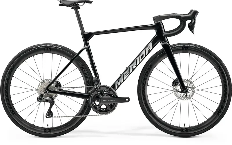 2027 Merida Scultura 8000 Road Bike - Black/Flash BCP